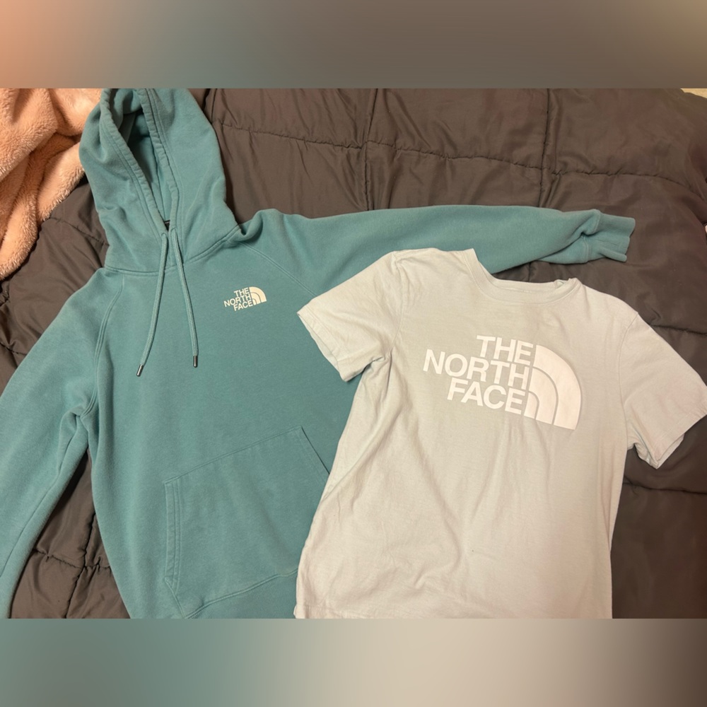 North face Hoodie & T-shirt